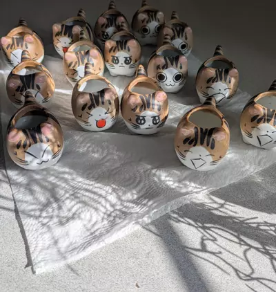 plant/2" Ceramic Manga Cats Planters-0-thumbnail