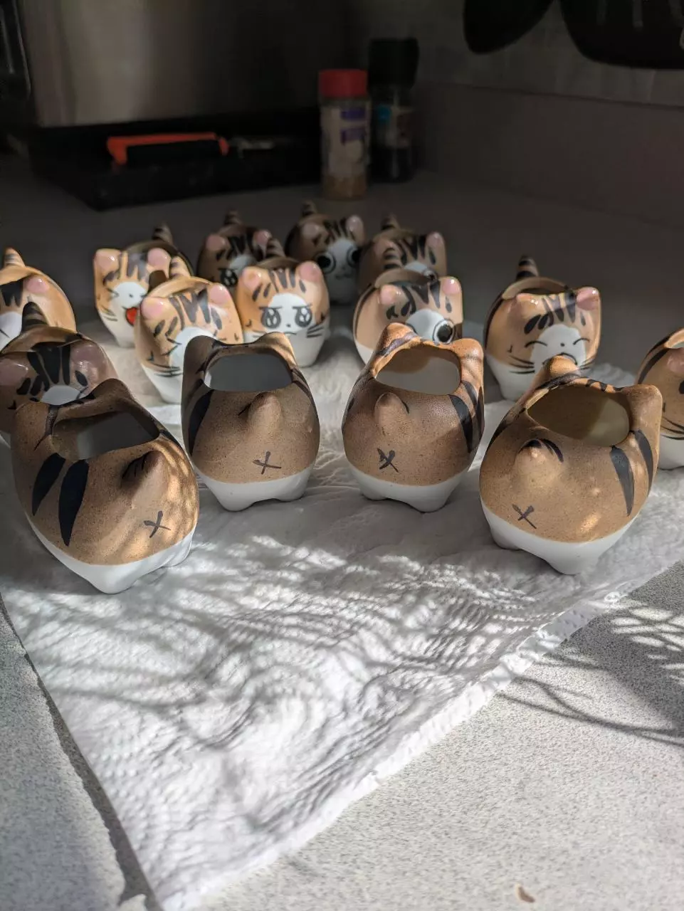 plant/2" Ceramic Manga Cats Planters-1