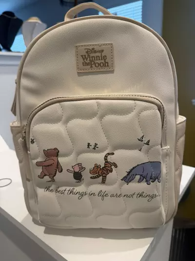 plant/Winnie the Pooh backpack… Brand new !-0-thumbnail
