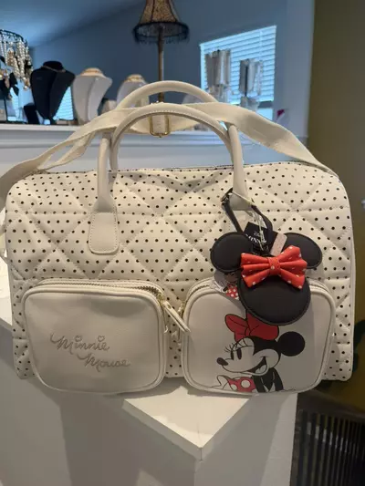 plant/Minnie mouse travel Tote/duffel bag… Brand new-0-thumbnail