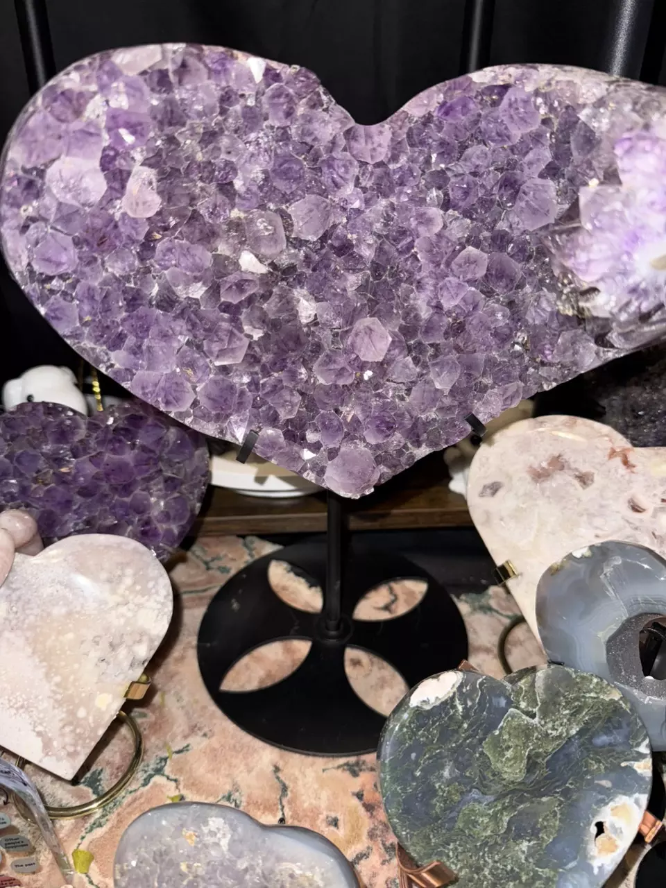 plant/Amethyst Heart Carving on custom stand-5
