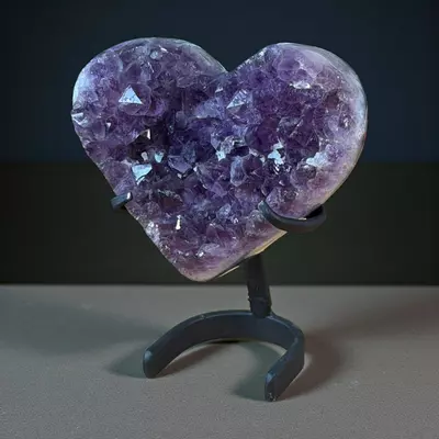 plant/Heart Shaped Amethyst on Stand-1-thumbnail