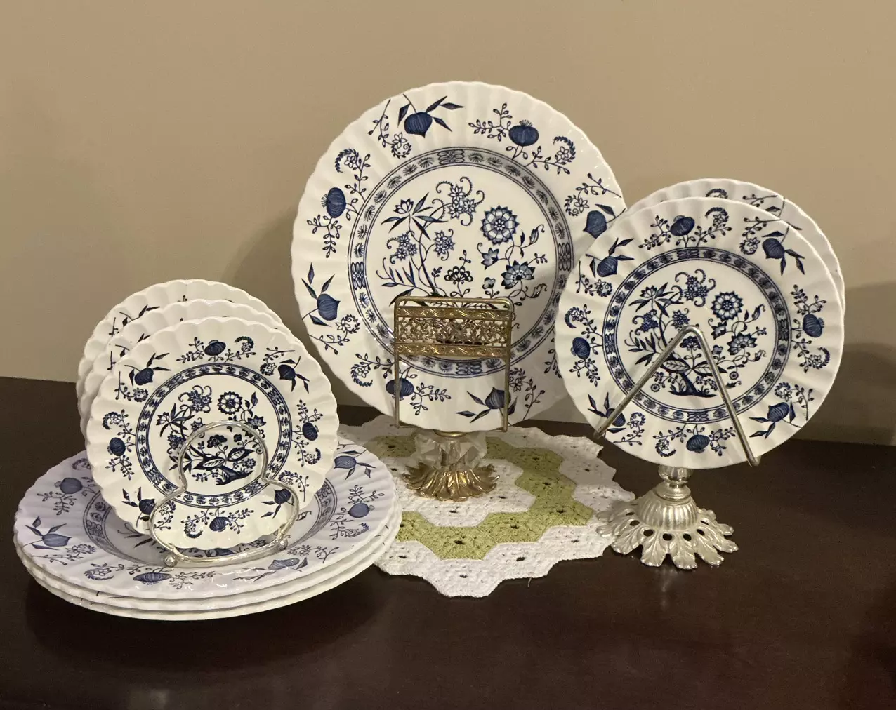 plant/💙 J&G Meakin Blue Onion Plate Bundle | 9-Piece Set-0
