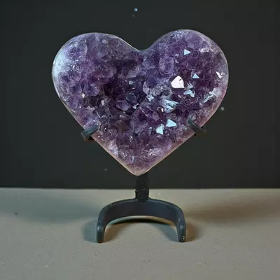 plant/Heart Shaped Amethyst on Stand-0-thumbnail
