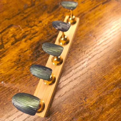 plant/" Stained glass Nails" can be customized in any color, nail shape, size-1-thumbnail