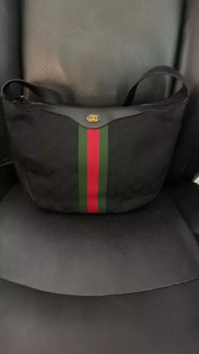 plant/Gucci Supreme Black Shoulder Bag-0-thumbnail