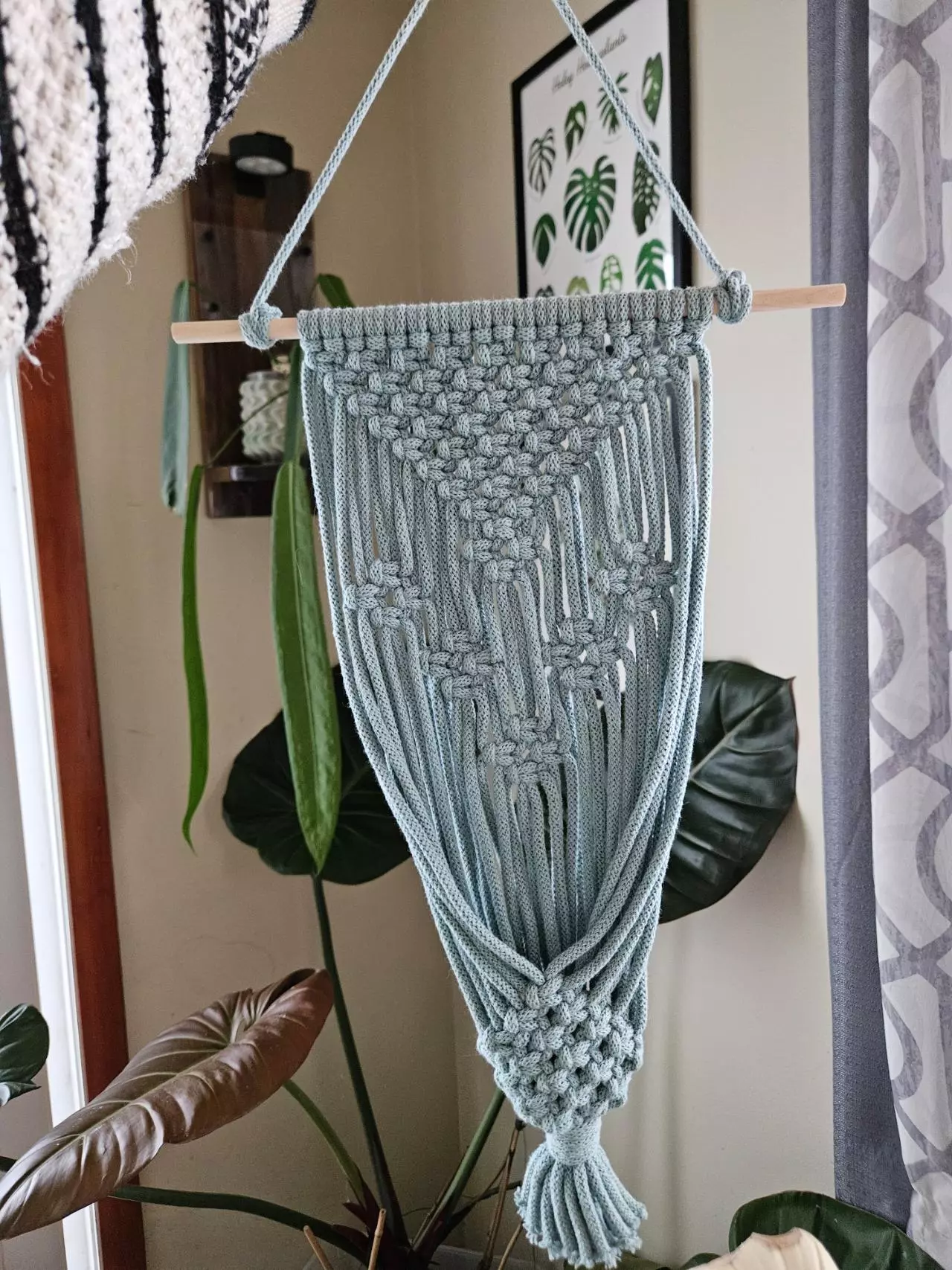 plant/Handmade 4-5" wall hanger-0