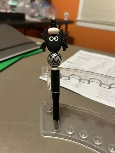 plant/Spider pen-0-thumbnail