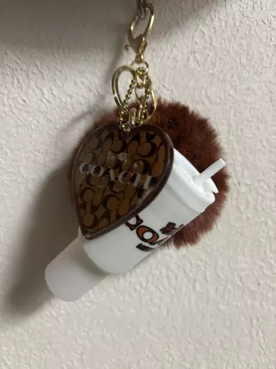 plant/Mini tumbler bag charm with brown Pom Pom-0-thumbnail