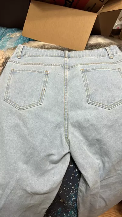 plant/Women’s preloved jeans. SHEIN brand.-2-thumbnail