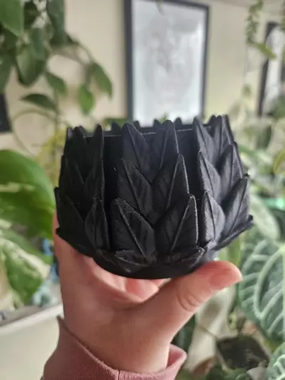 plant/Leaf pot 3" in black-0-thumbnail