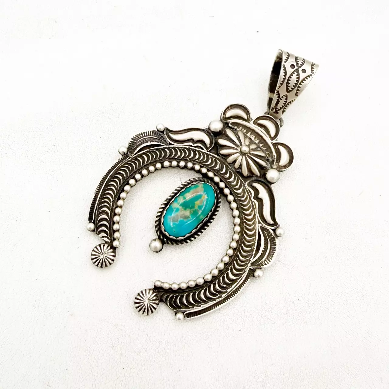 plant/Alex Sanchez Old Style Naja Pendant-0