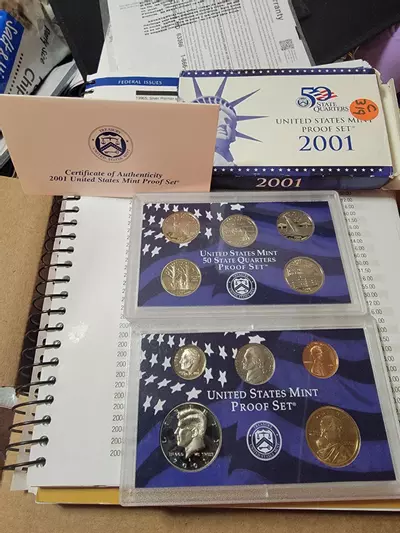 plant/2001 U.S mint Proof Set-0-thumbnail