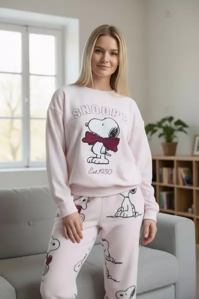 plant/Sz M Snoopy Plush Crew Neck Pajama Top and Bottom Set | Primark-1-thumbnail