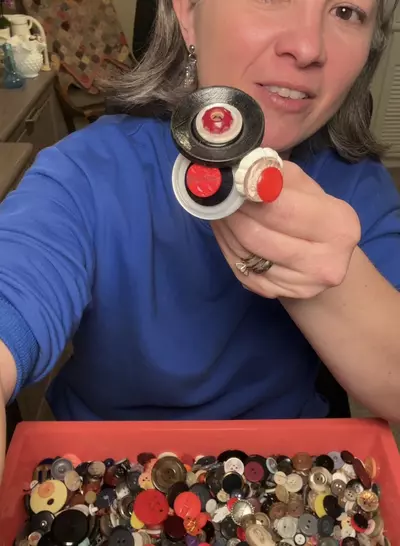 plant/Red, Black & White  Vintahe Button  Bouquet-2-thumbnail