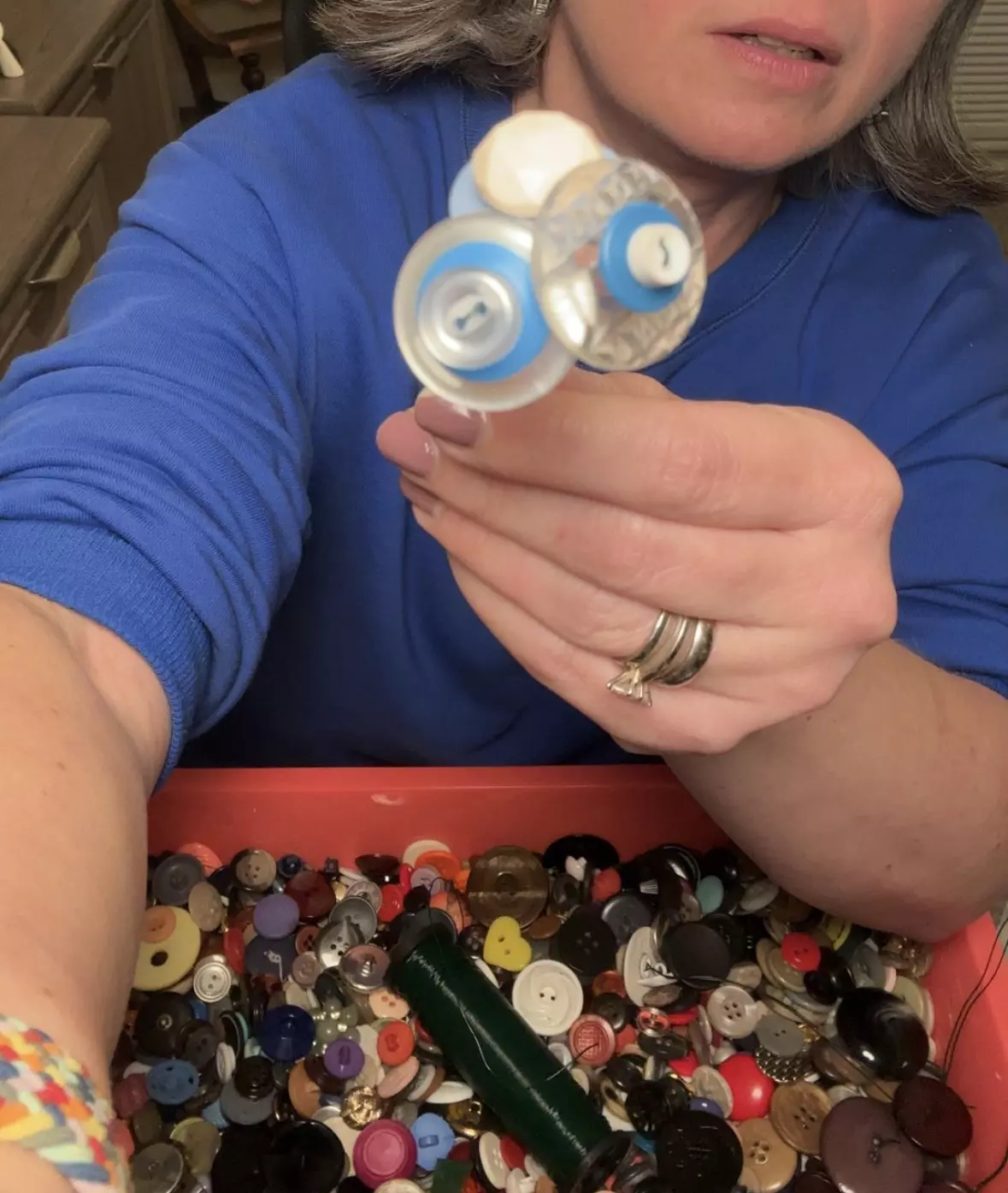 plant/Icy Blues Vintage Button Bouquet-2