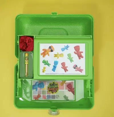 plant/Caboodles x Sour Patch Kids Train Case-3-thumbnail