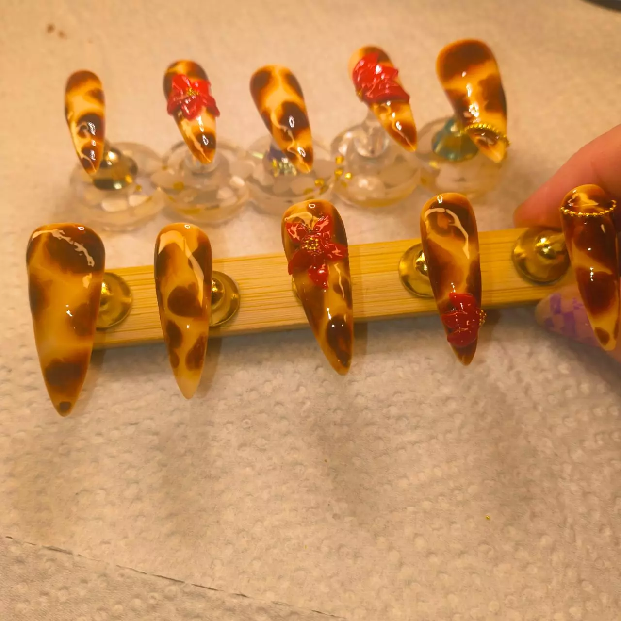 plant/Hand painted high quality pressons-3