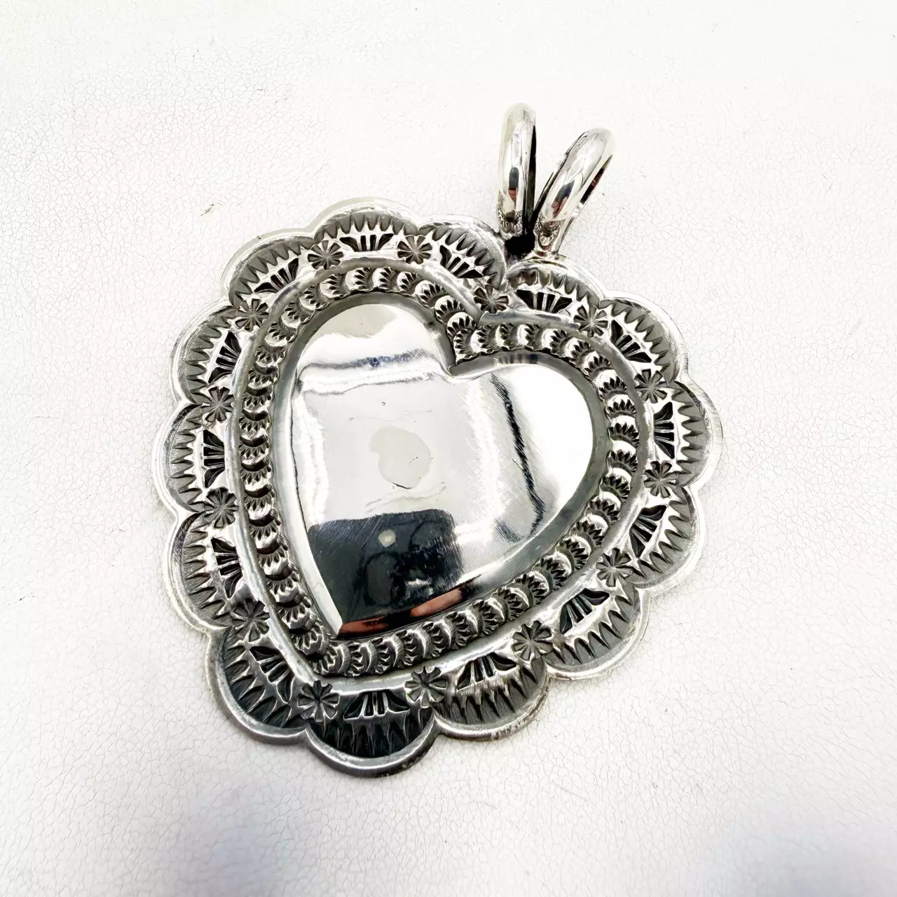 plant/Sunshine Reeves Heart Concho Pendant-0