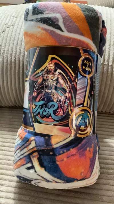 plant/Thor Throw Blanket-0-thumbnail