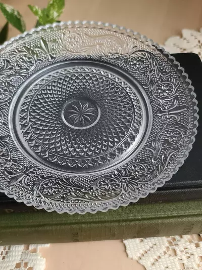 plant/Vintage Pressed Glass Plate-1-thumbnail