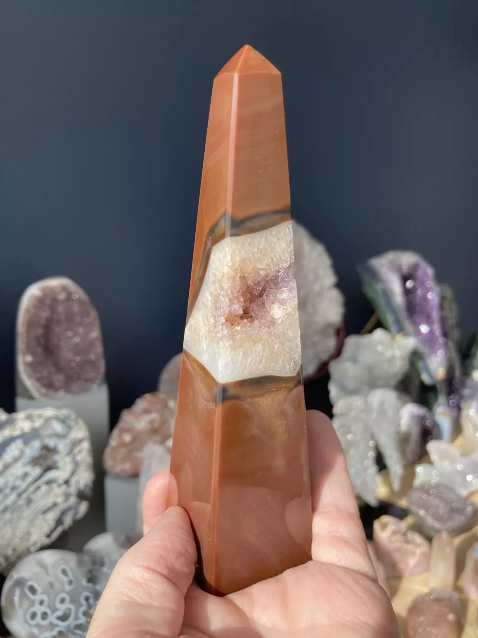 plant/Agate tower with amethyst-0