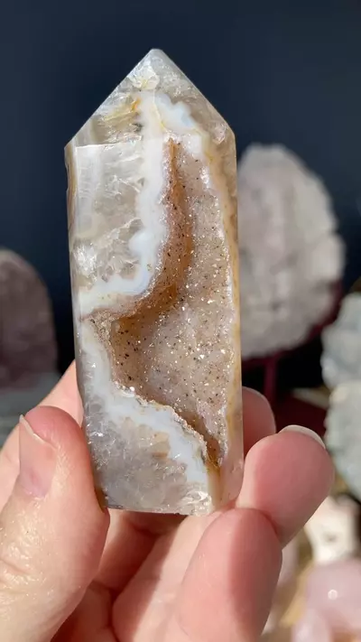 plant/Agate tower with druzy-1-thumbnail