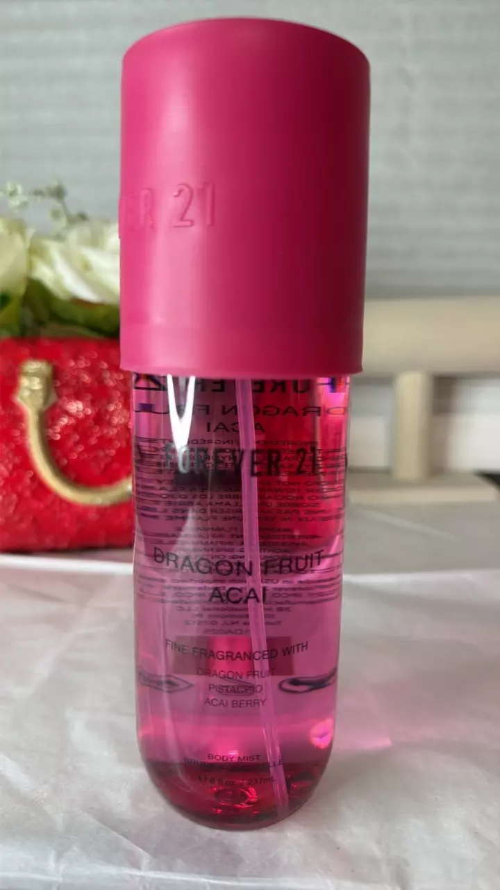 plant/Forever 21 Dragon Fruit Açaí 8oz body mist-0