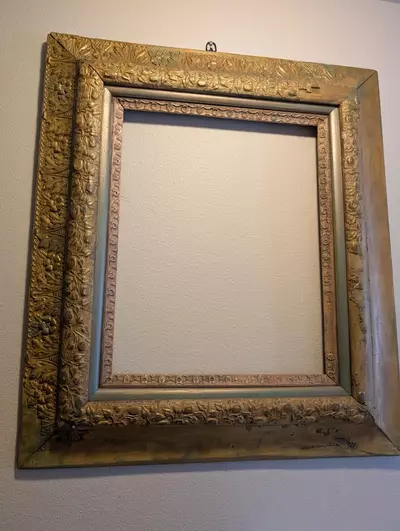 plant/Antique picture frame rustic ware 28x32-0-thumbnail