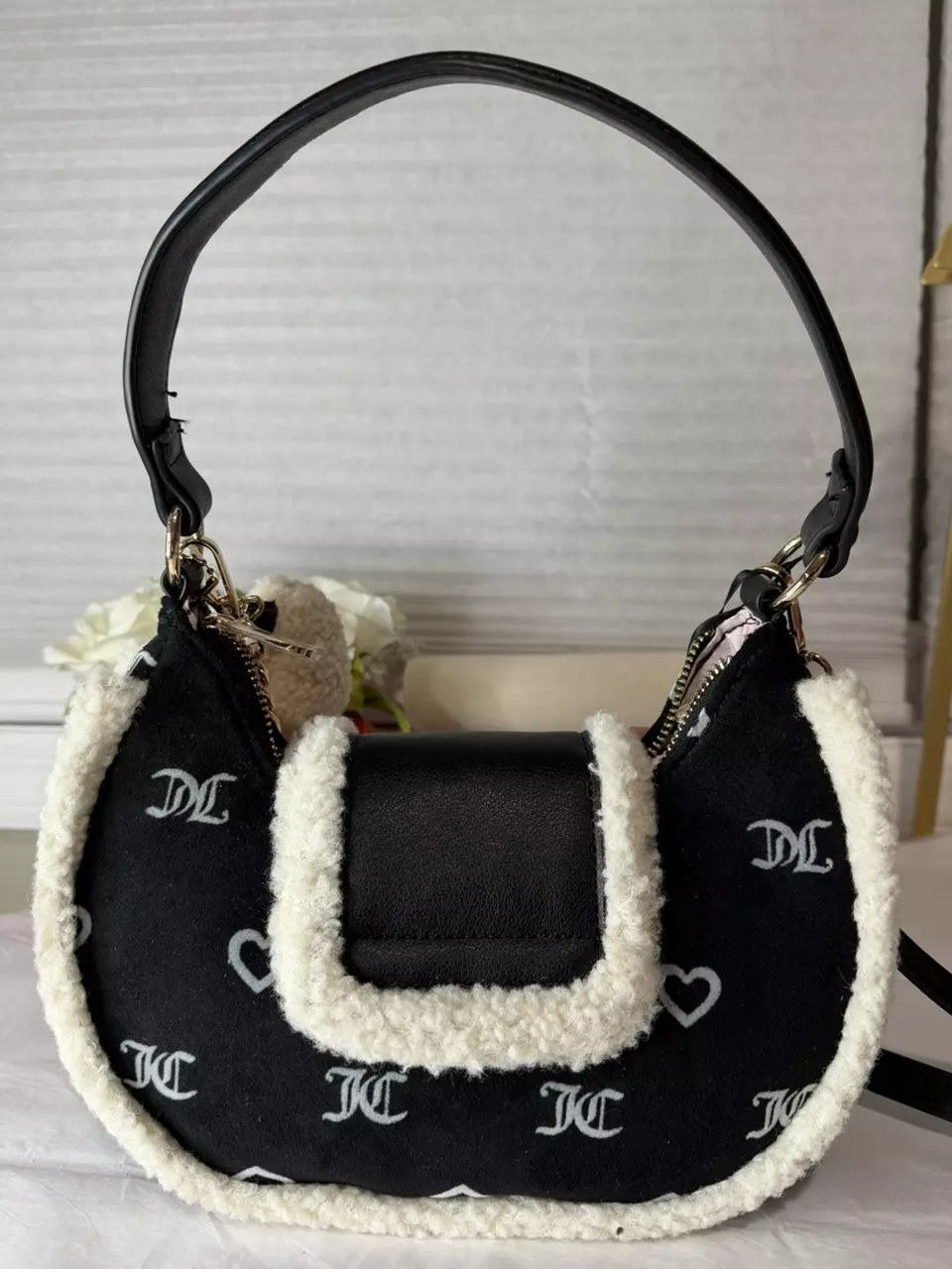 plant/Juicy Couture Hobo /crossbody bag exclusive-1