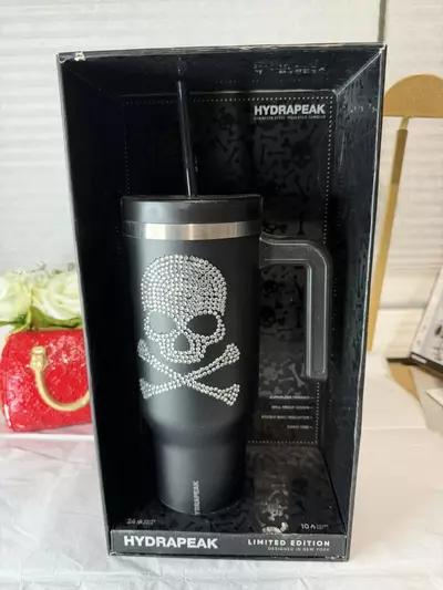 plant/Hydrapeak 40 oz skull tumbler-0-thumbnail