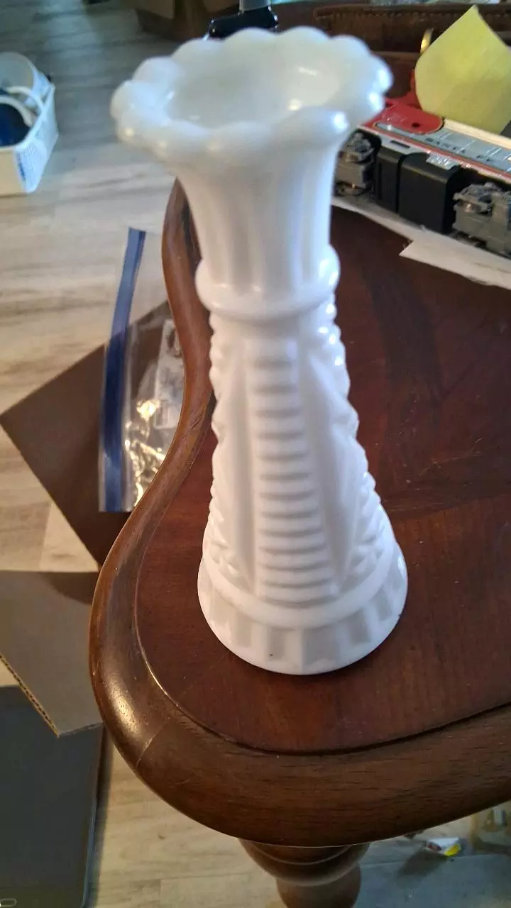 plant/Bars and Stars White Milk glass early 20's-0