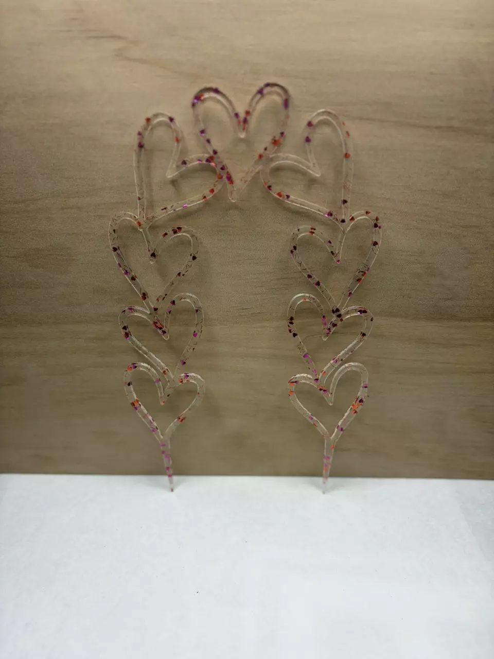 plant/1pk Glitter Heart 11” Rounded Trellis-0