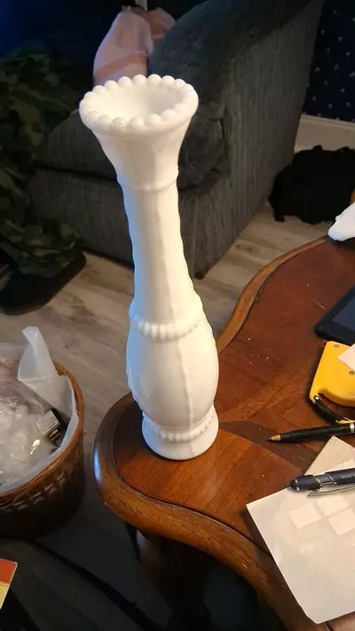 plant/'Bread - Stitch White Milk Vase Middle Century-0-thumbnail