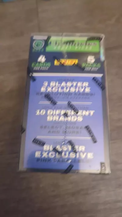 plant/Chronicles draft picks 2022 - blaster box-1-thumbnail