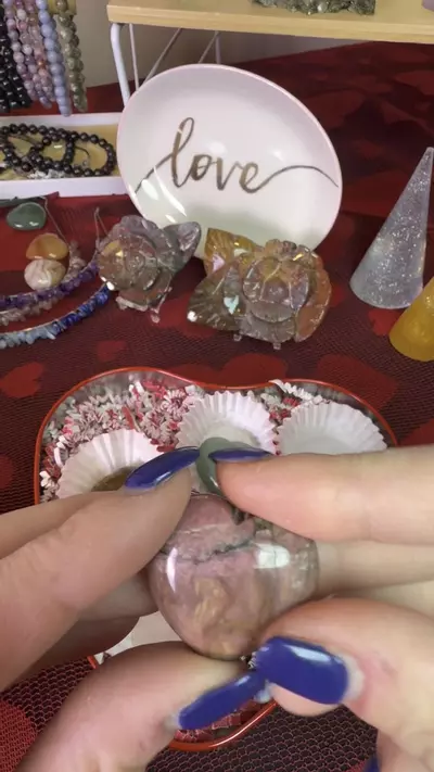 plant/Valentine heart rock candy 💜❤️🩷-3-thumbnail