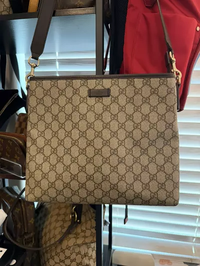 plant/Gucci Monogram Lrg Croasbody-0-thumbnail