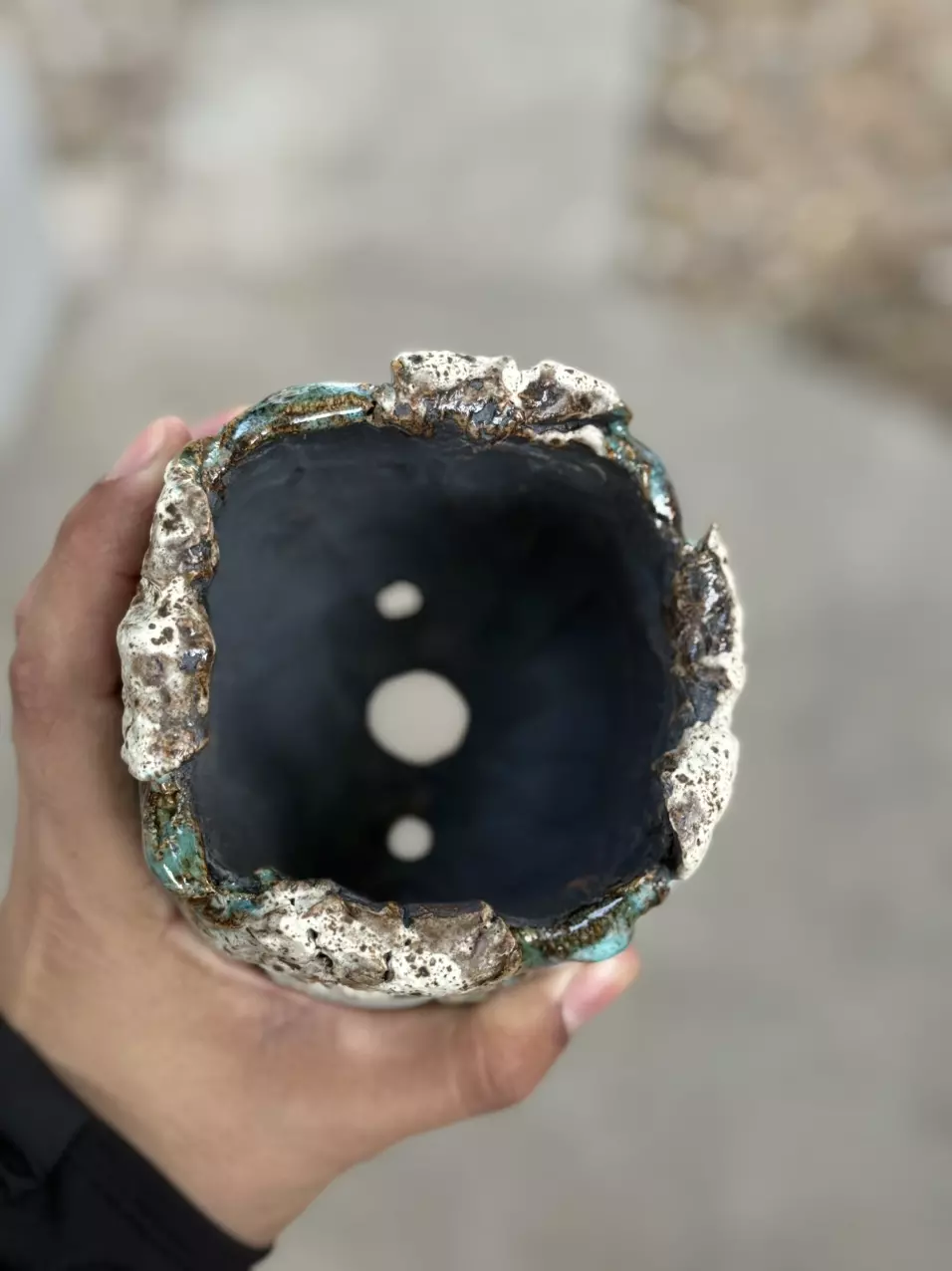 plant/Peacock square footed 4.25x4.75H-1