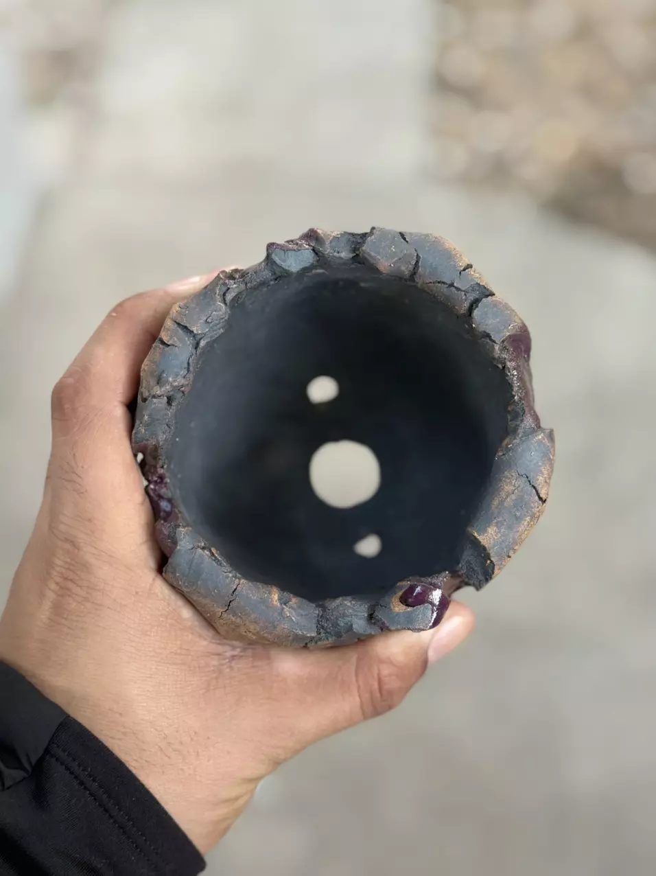 plant/Purple lines footed 4.5x4.25H-1