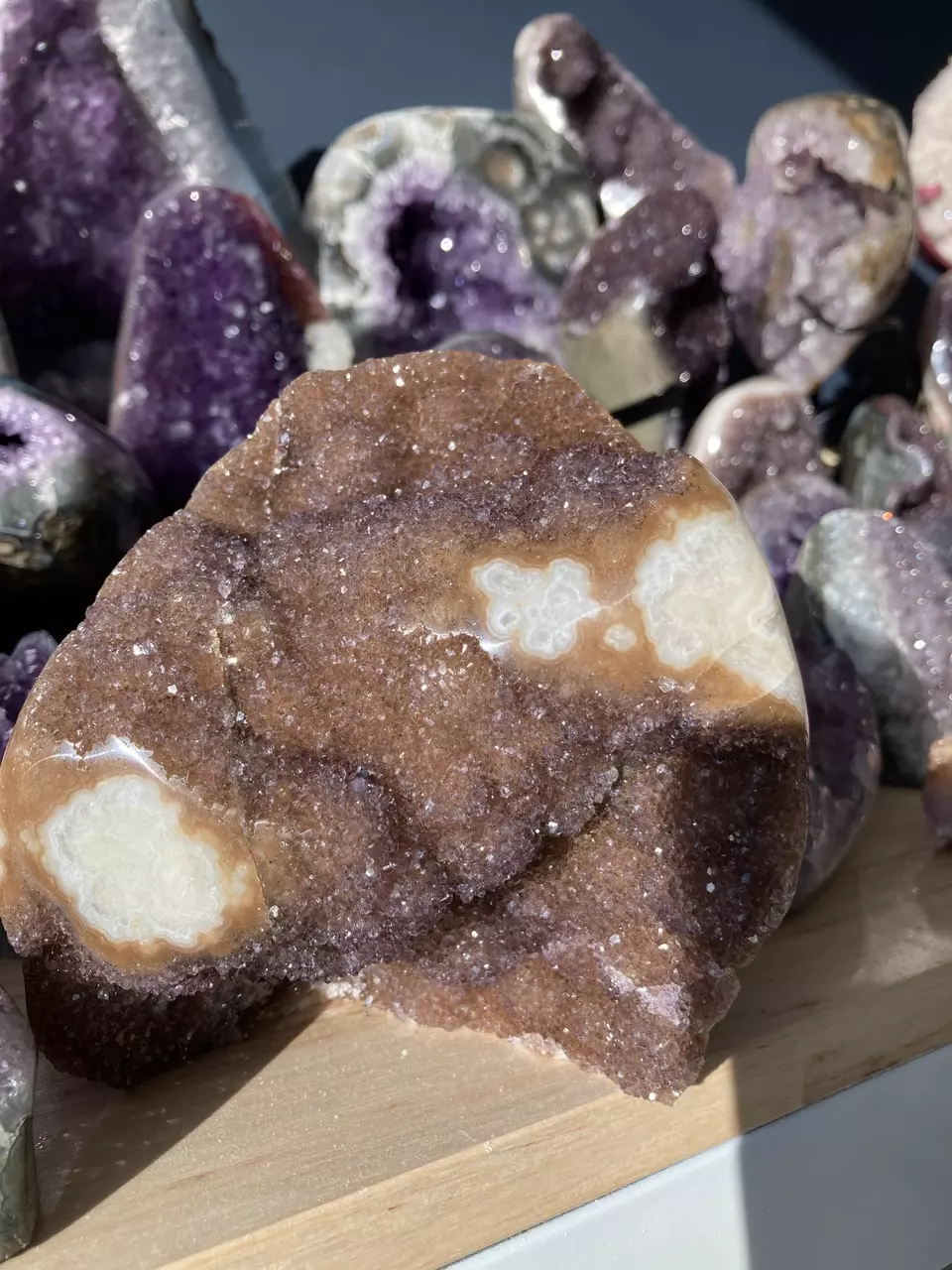 plant/Purplish Brown amethyst cut base-0