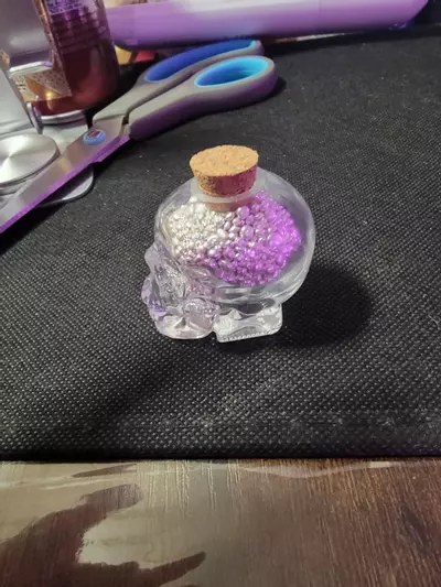 plant/Glass Skull containing 3.5 OZ of Silver Shot-1-thumbnail