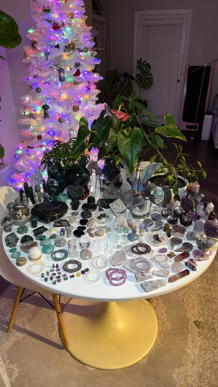 Clearance live sale! 🦋💜