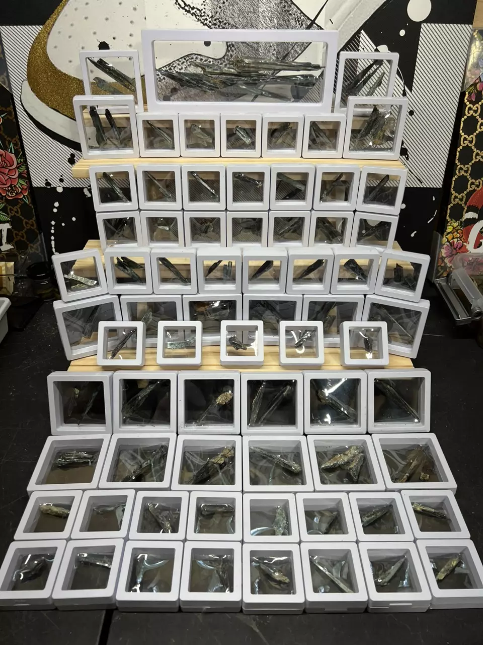 VIVIANITE BOXES & MORE 🫣