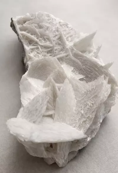 plant/Natural White Barite-0-thumbnail