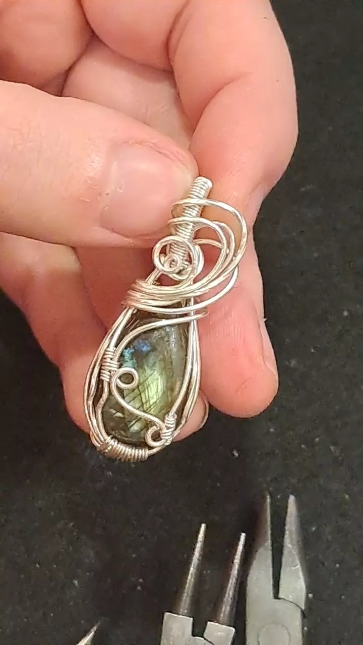 plant/Sterling silver labradorite pendant-0