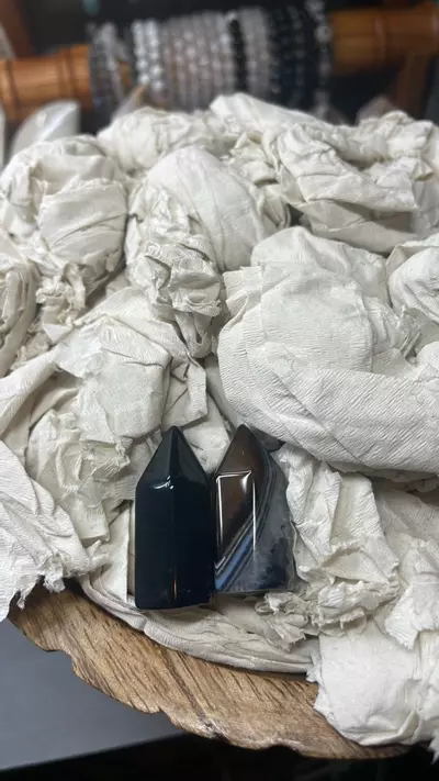 plant/MYSTERY BLACK CARNELIAN & BLACK AGATE TOWER -0-thumbnail