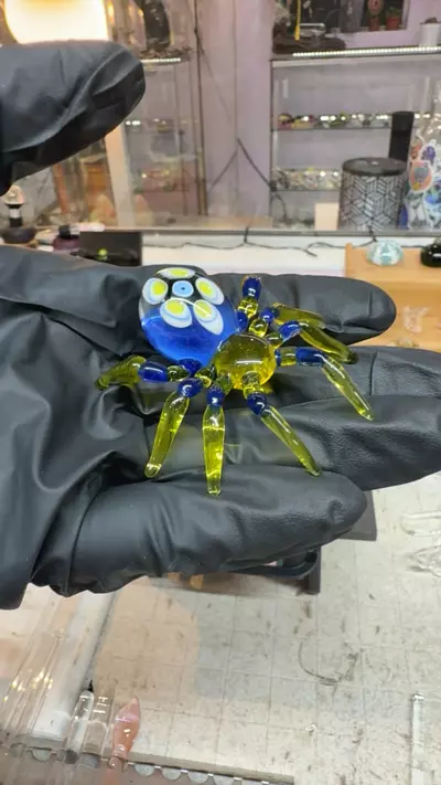 plant/Spider collab ashkon dotstack CFL-0-thumbnail