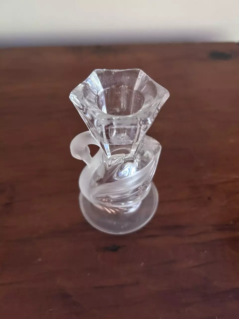 plant/Glass Swan Candle Holder-1