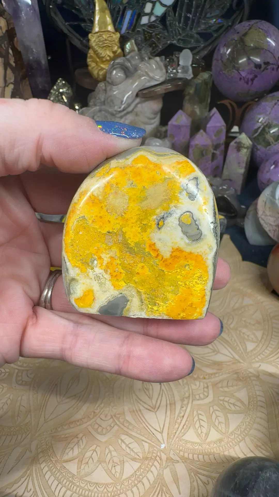 plant/Bumblebee Jasper Freeform 25F-0