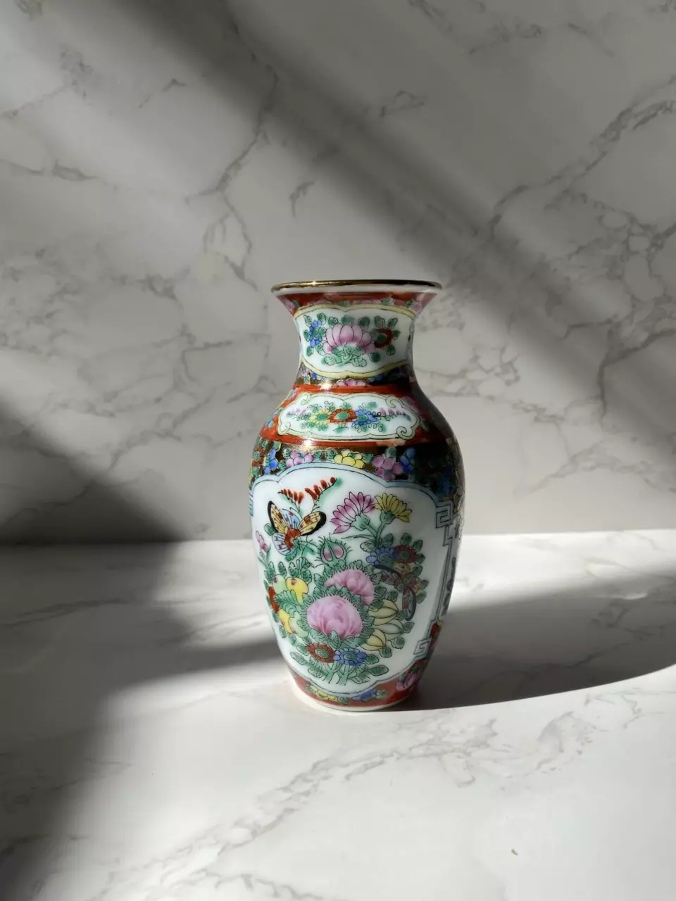 plant/small rose medallion vase 5”-0